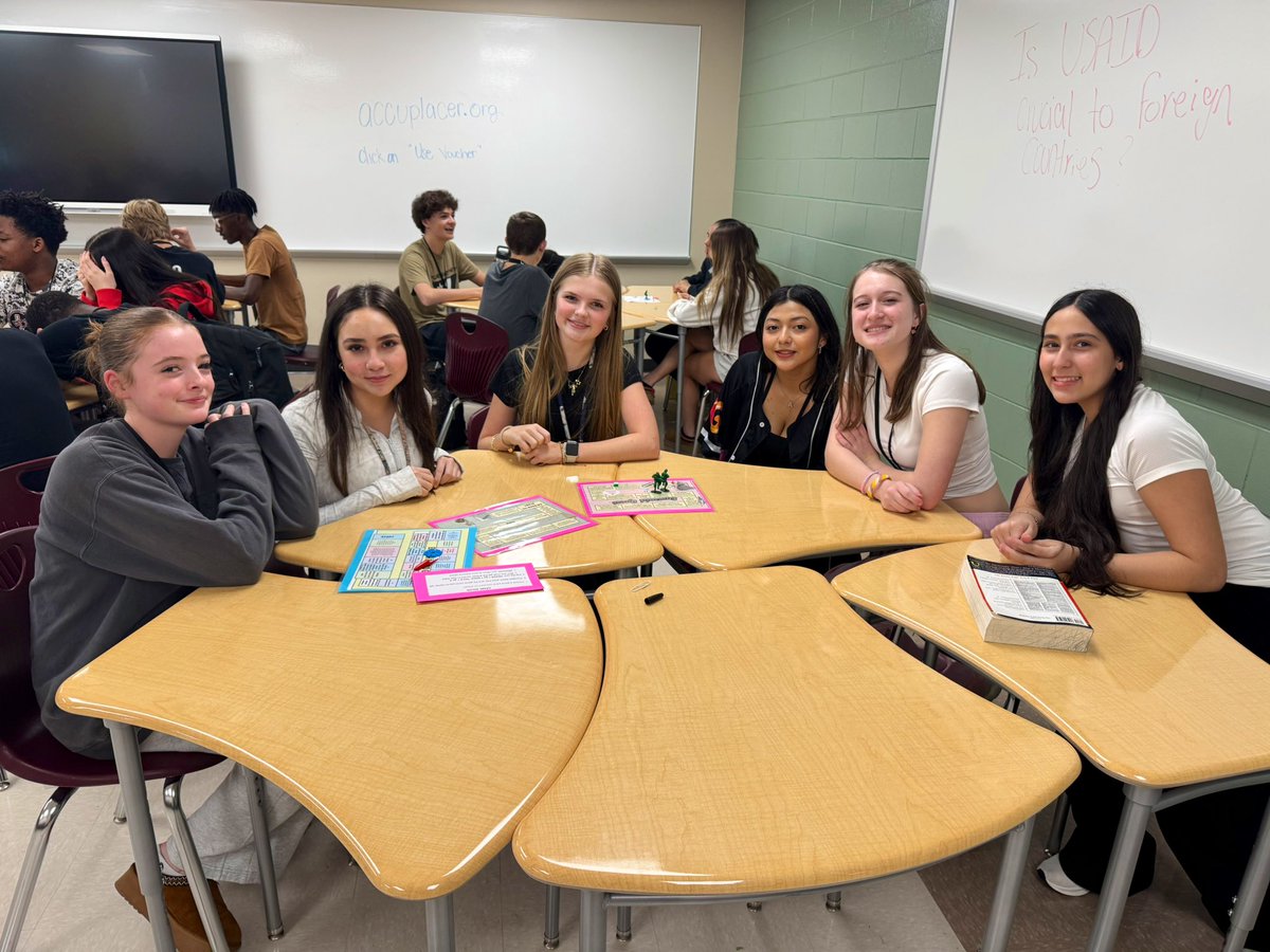 MsBuchanan04's tweet photo. The students had a blast playing AND creating their own review board games! English FUN students are ready and prepared to show up Tuesday for their STAAR Test!! ✨✨ #WeAreGR https://t.co/KD7VOBKTz4