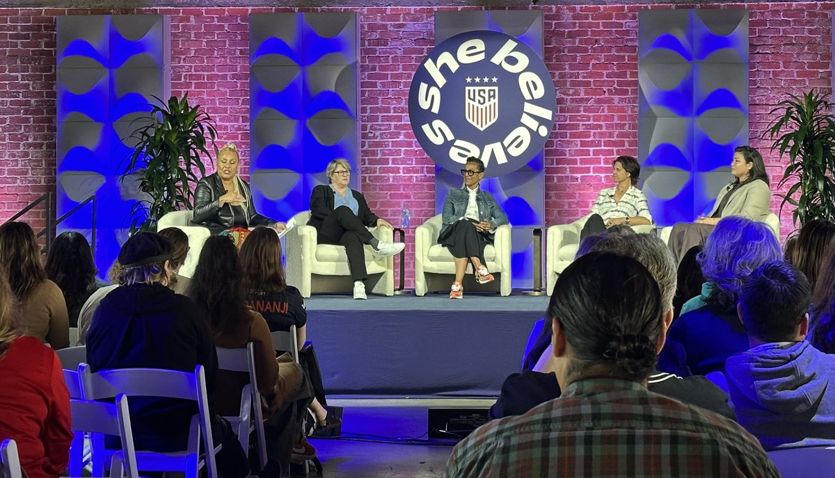 LisaFinegan's tweet photo. #SheBelievesSummit https://t.co/74ghSQ9h32
