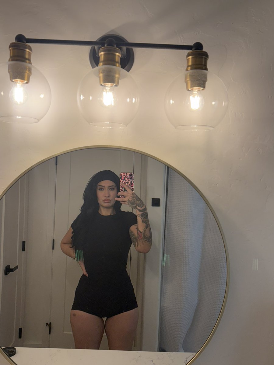 toxiickate tweet picture
