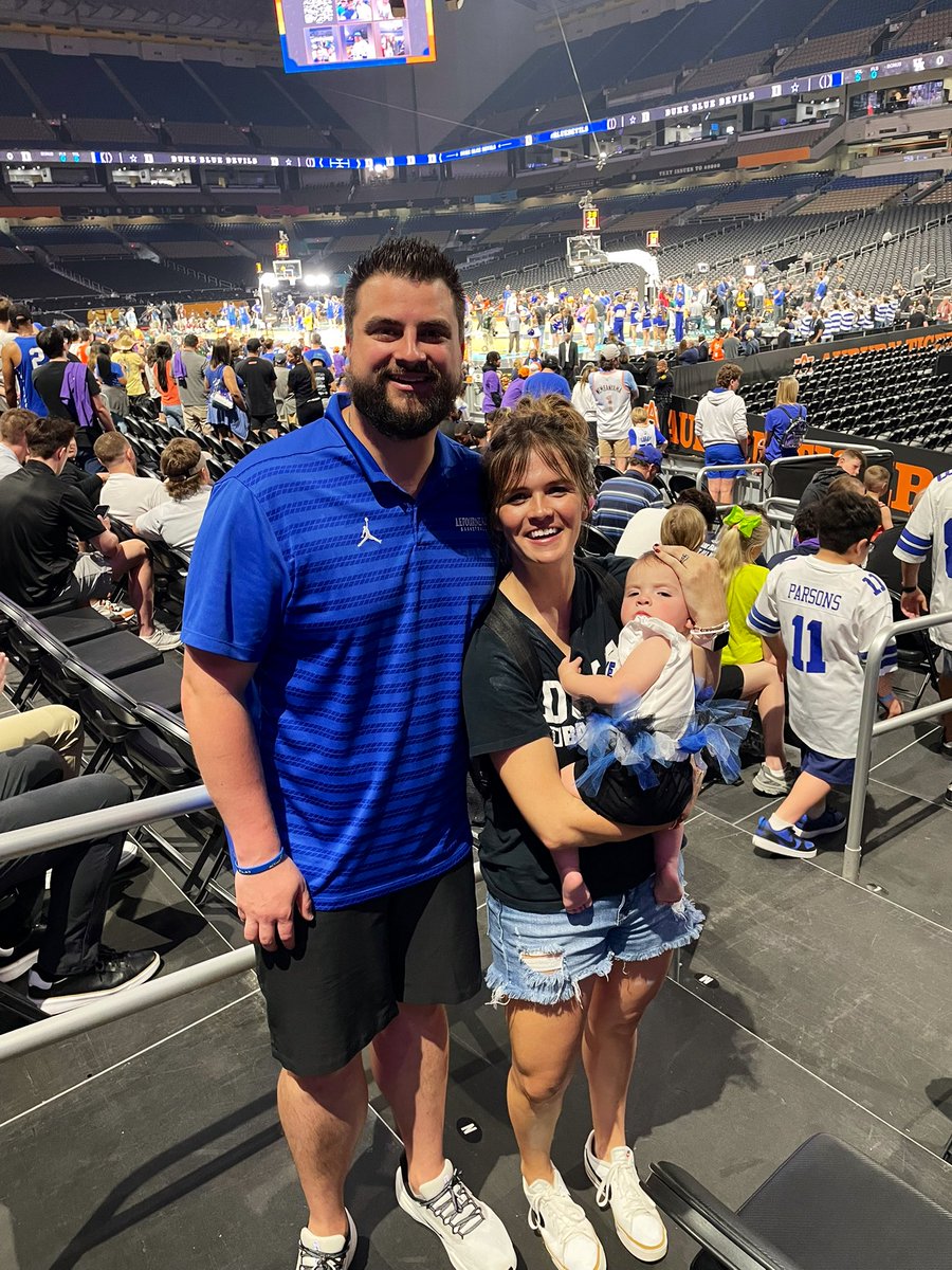 CoachWallace30's tweet photo. In 2015, I worked @DukeMBB camp for Coach K &amp; met a girl. 

In 2020, I married her! Coach K mailed us a personal letter congratulating us.

Now, TEN YEARS LATER, we are celebrating our daughter Jovie’s 1st birthday watching DUKE practice at the Final Four! 

Awesome. https://t.co/K3kzs9ZY8Y