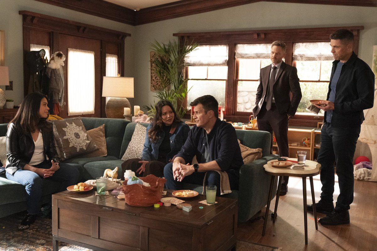 karo8710's tweet photo. #TheRookie 7x13 "Three Billboards" - airing April 8, 2025 | Promo Pics
#PromoPics
#PromotionalPictures
@therookie https://t.co/2rqcshUSDT