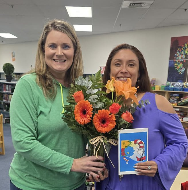 YWLA Library (@ysleta_ywlalib) on Twitter photo A wonderful surprise for Librarian’s Day by our wonderful <a href="/Ysleta_YWLA/">Ysleta YWLA</a> principal! Thank you so much! 🥰 Made my day! <a href="/YsletaISD/">Ysleta ISD</a> <a href="/YISDLibServices/">YISD Library Services</a> A wonderful surprise for Librarian’s Day by our wonderful <a href="/Ysleta_YWLA/">Ysleta YWLA</a> principal! Thank you so much! 🥰 Made my day! <a href="/YsletaISD/">Ysleta ISD</a> <a href="/YISDLibServices/">YISD Library Services</a>