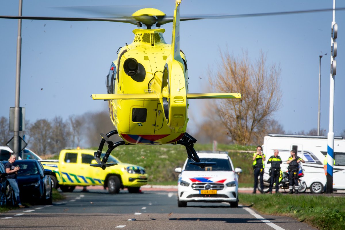 Fietser zwaargewond bij aanrijding met auto