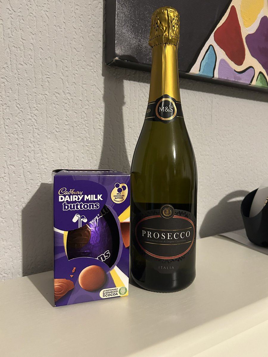 When a student is happy that you’ve been on placemat with her and this is what you get as a thank you! #studentnurse  #placements #THANKYOUSOMUCH