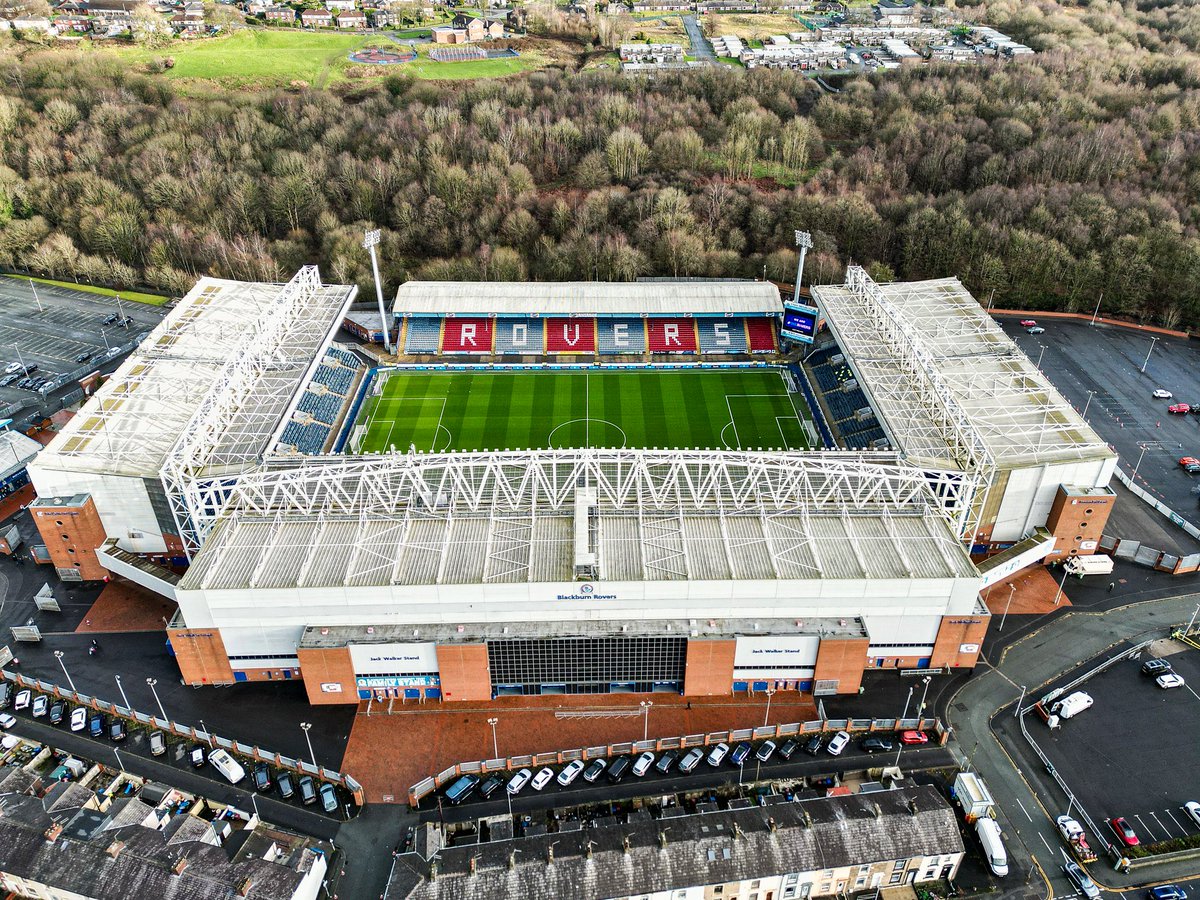 weare72cast's tweet image. These are dark days for Blackburn Rovers. 🌹 

On the pitch, they’re enduring a dreadful run. Off the pitch, the supporters have had enough of the absent owners and their key decision-makers. 😬

It feels like the soul is being ripped out of that football club. 💔 

#Rovers #EFL