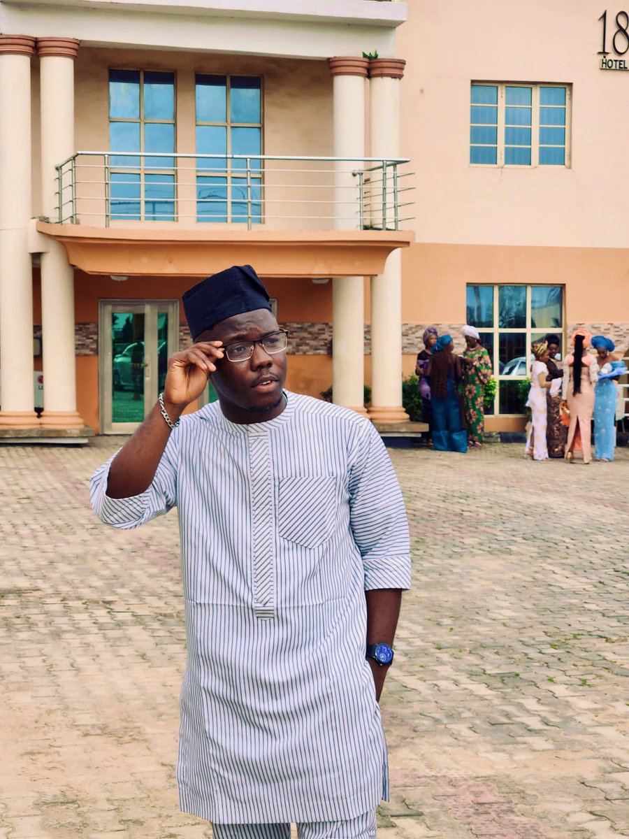 JohnsonTemida13's tweet photo. @Nelson_800 @DonPreciousGH @skinycomics Big man. I come in peace🔥
Please would you help me with this?🙏🏽
I’d really appreciate boss👏🏽💯 https://t.co/eeVhbfXvYi