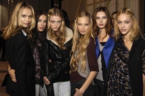 pureandpained's tweet image. EDTWT’S FAVOURITE MODELS +THEIR STATS ETC 

(All stats are from the internet, may not be accurate to pictures or times) 

A 🧵🪡

↻ / ♡ appreciated !