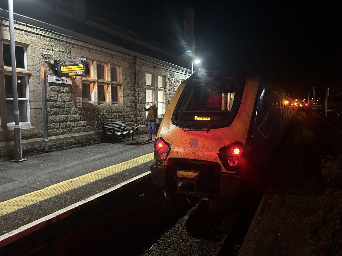 Just arrived in Penzance after a long but great day doing Britain’s longest rail journey (in one go/one train) from Aberdeen starting at 8.20 this morning. The journey was 774 miles on <a href="/CrossCountryUK/">CrossCountry Trains</a> , 40 stops during an overall journey time of 13h 13m, arriving just 2 mins late