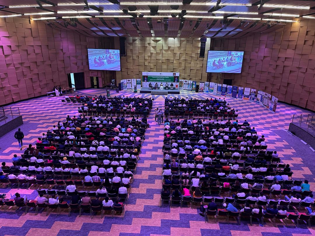 On behalf of Rwanda Writers Federation,Hon.Senator.Pof.Penine UWIMBABAZI together with Prof.Dr.Calixte KABERA <a href="/kaberacallixte/">Prof. Kabera Callixte(Ph.D, MBA Finance, Bsc)</a> Vice Chancellor at East Africa University and Patron at <a href="/RwandaWriters/">Rwanda Writers Federation</a> have awarded MEGA GLOBAL MARKET <a href="/MegaGlobalLink/">MEGA GLOBAL LINK</a>  TEAM for supporting Book Industry