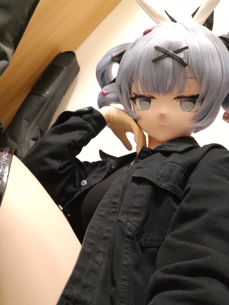 无聊-
（想贴贴