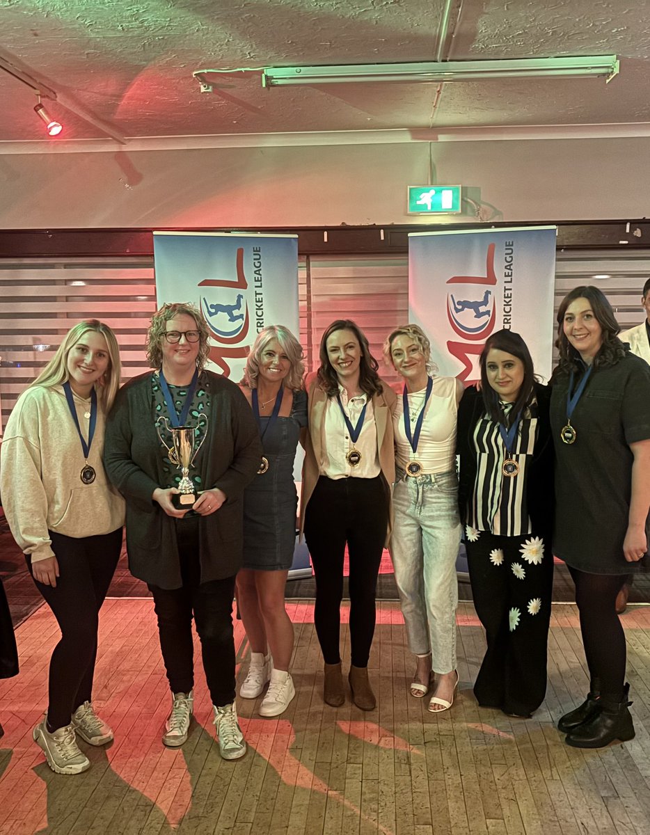 GMCL Women & Girl’s Section (@gmcl_wandg) on Twitter photo 🏆 𝐂𝐇𝐀𝐌𝐏𝐈𝐎𝐍𝐒 🏆
Congratulations to our GMCL Women’s Winter Indoor Softball CHAMPIONS <a href="/SaddleworthCC/">Saddleworth Cricket Club</a> !! 🏆 𝐂𝐇𝐀𝐌𝐏𝐈𝐎𝐍𝐒 🏆
Congratulations to our GMCL Women’s Winter Indoor Softball CHAMPIONS <a href="/SaddleworthCC/">Saddleworth Cricket Club</a> !!