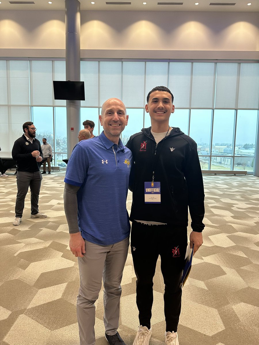 Savy_vath's tweet image. I had a great visit at SDSU and learned a ton about the program and community. Thank you to all the coaches for the conversations, I can't wait to get back on campus! @CoachEidsness @Coach_Bergy @GoJacksFB @KyleRiggott @JMRocketFB
