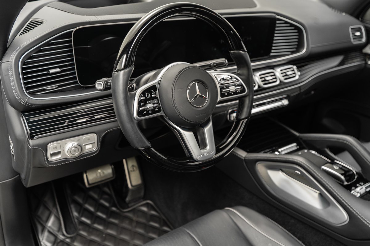 This 2023 Mercedes-Maybach GLS 600 in Kalahari Gold over Obsidian Black is elegance with presence. 23" forged wheels, four-seat comfort with a rear chiller, Burmester sound, and a V8 with hybrid assist that glides as smoothly as it growls. #Maybach

🔗: bit.ly/4iYCAra