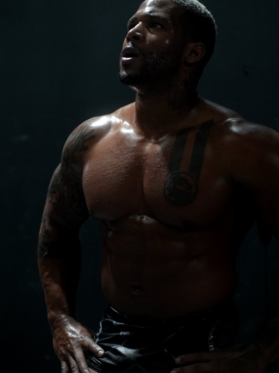 fbaftermath's tweet image. I need that arena to shout #TB3 … catch me in Vegas for #WrestleMania not wrestling but will be around possibly at @wrestlecon