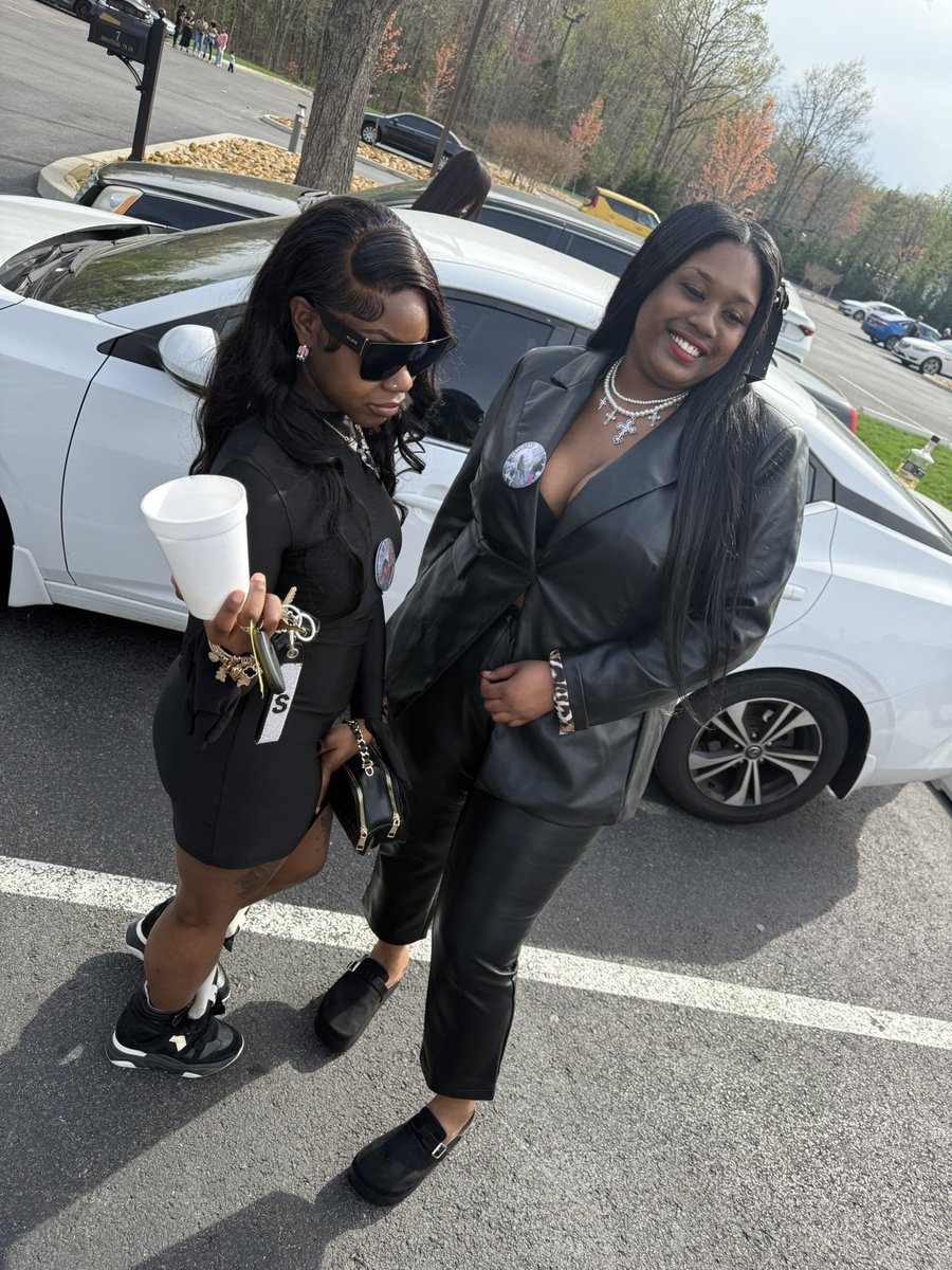 shayboogieioonn's tweet image. forever in our hearts 🥺🕊️ #Gettin💲💲NuNu💛