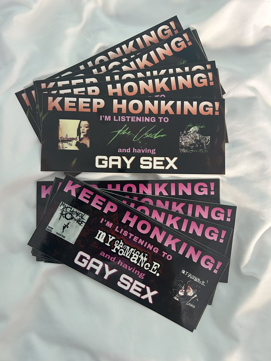 noelle ⋆｡°✩ tweet media