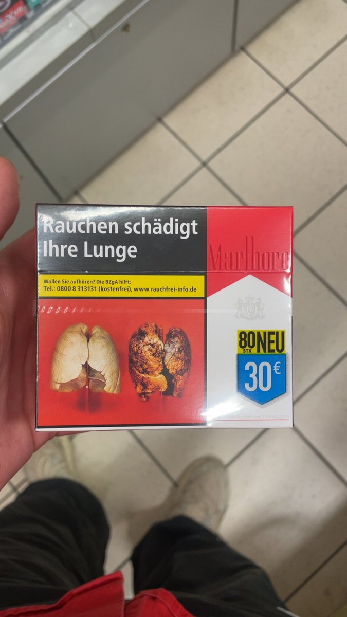 massiuchiha's tweet photo. Wer kauft 30er Packung https://t.co/GE2EnyqpGr