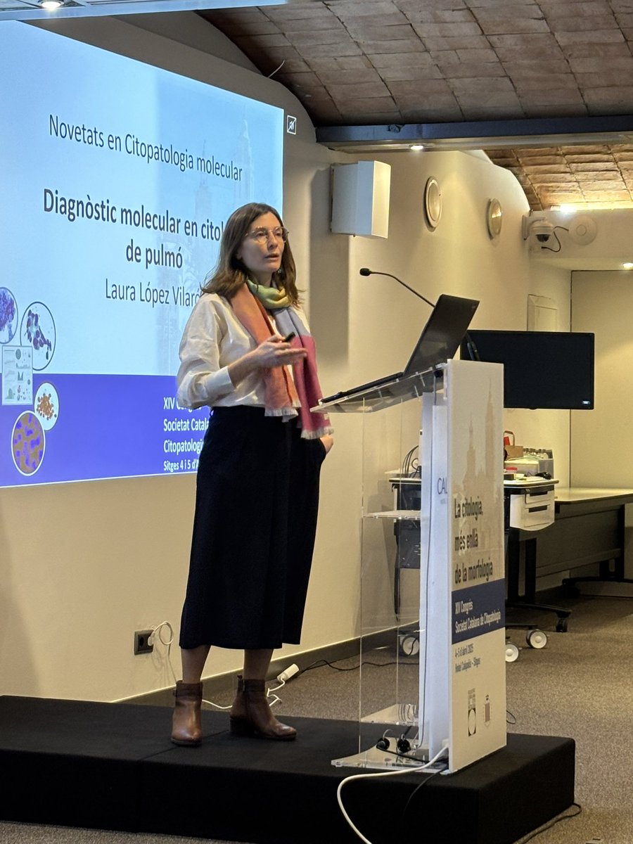 CitopatolCAT's tweet image. Primeres conferències del XIV Congrés de #Citopatologia a Sitges amb les Dres Laura López de @hospitalclinic, Carmen Bazquez de @PathTauli, Sandra López de @hospitalclinic i la participació internacional del Dr Fernando Schmitt de @IACytology. 
Gràcies a tots 🙌🏻🤩
#CitopatCat