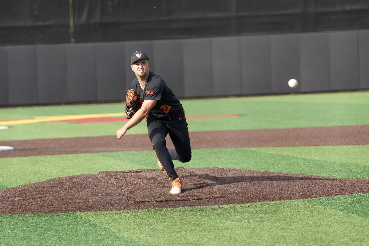 MercerBaseball's tweet photo. CG for CC 😮‍💨

Today marked the third career complete game for @ColtonCosper! https://t.co/sQzGASBly1