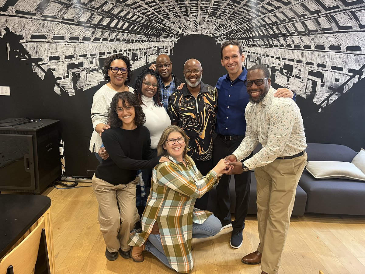 paroleproject's tweet photo. Our Impacted Leaders Initiative fellows were in DC this week and visited our friends at @georgetownpji @douglassproject @FAMMFoundation @theCFSY @SentencingProj. Thanks for allowing us to learn from and partner with you! And thanks to @PublicWelfare for making it all possible! https://t.co/bHTE2Skway