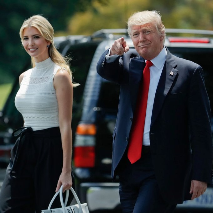 🚨BE HONEST:

HOW MANY OF YOU ARE WILLING TO PUBLICLY SAY THEY STAND WITH TRUMP 💯%?  

GIVE ME A THUMPS-UP👍IF TRUMP CAN COUNT ON YOU!!!