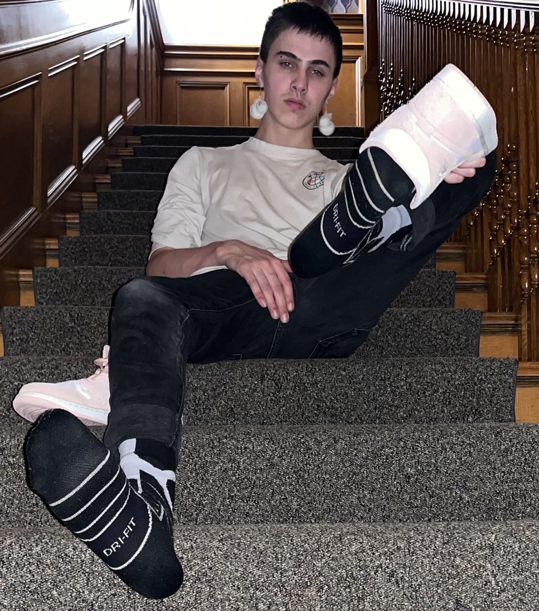 @thebasilgray.bsky.social tweet media