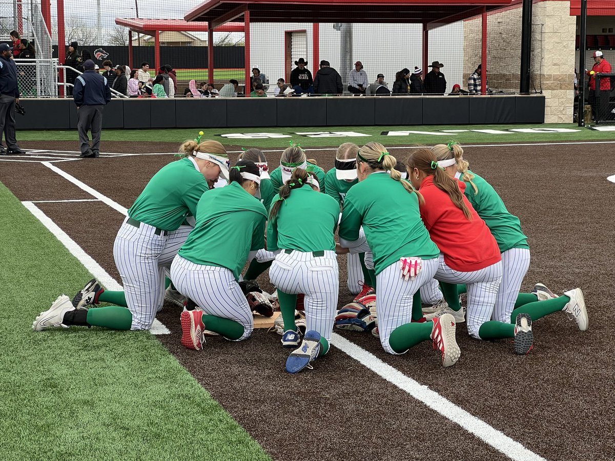 Coahoma Bulldogettes Softball vs Colorado City Wolves Softball
Cancer Benefit showdown!!
#Great Cause <a href="/WestTexKid/">Jose Juarez</a> <a href="/CISDBulldogs/">Coahoma ISD</a> <a href="/colorado_isd/">Colorado ISD</a> <a href="/BSNSPORTS/">BSN SPORTS</a>