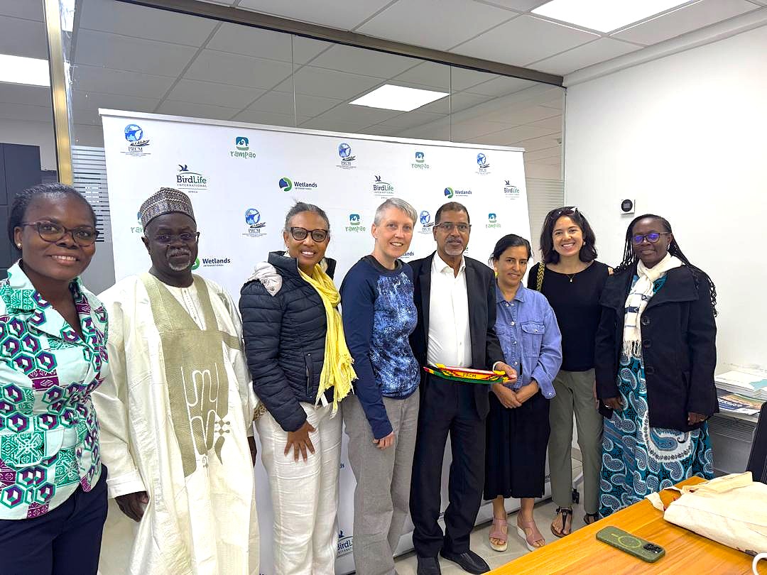 [#Visit] 👏<a href="/prcmarine/">PRCM</a> was honored to welcome a delegation of 4⃣donors today, composed of the #WaterlooFoundation, #Ocean5,  #OceanKindFoundation &amp; the <a href="/oakfnd/">Oak Foundation</a> 

A great opportunity to discuss project progress, challenges, and future opportunities for marine #conservation in WA.