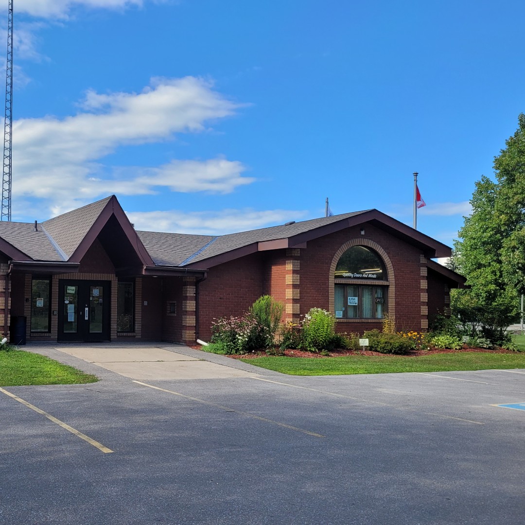 @georginalibrary tweet media