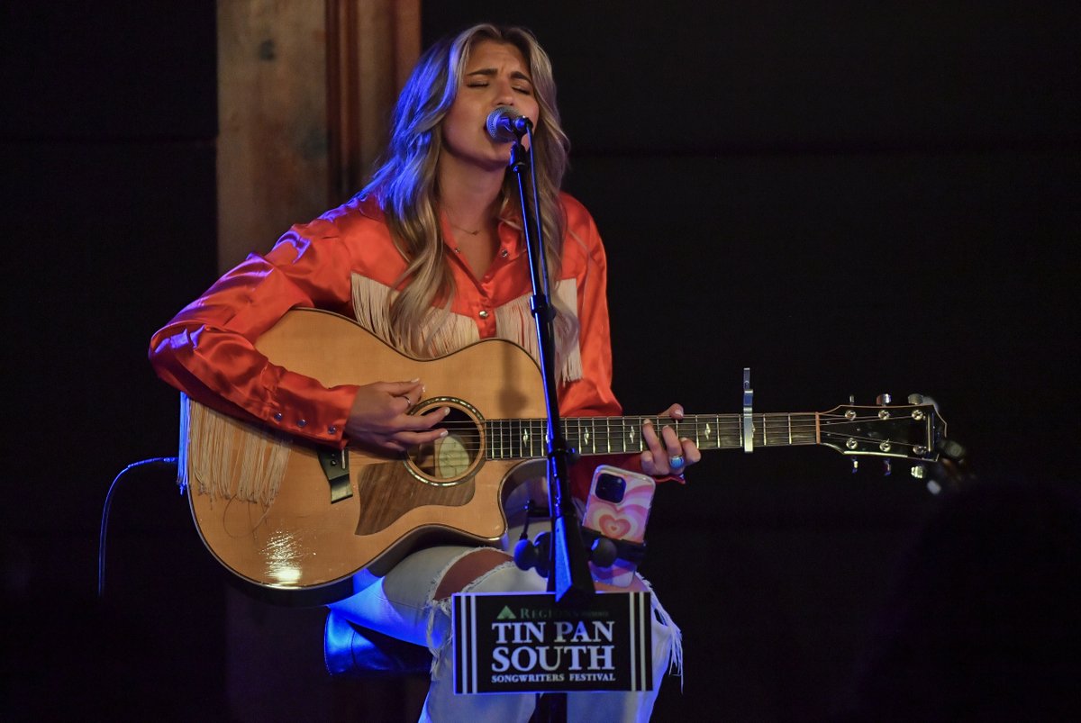 There were SO many special performances by extraordinary songwriters at the <a href="/tnentertains/">Tennessee Entertainment Commission</a> stage this year. Drop a comment below with your favorite moment from Tin Pan South at <a href="/stationinn1974/">JT Gray</a>.! 🎤 🎶

Photo credits: Jason Davis