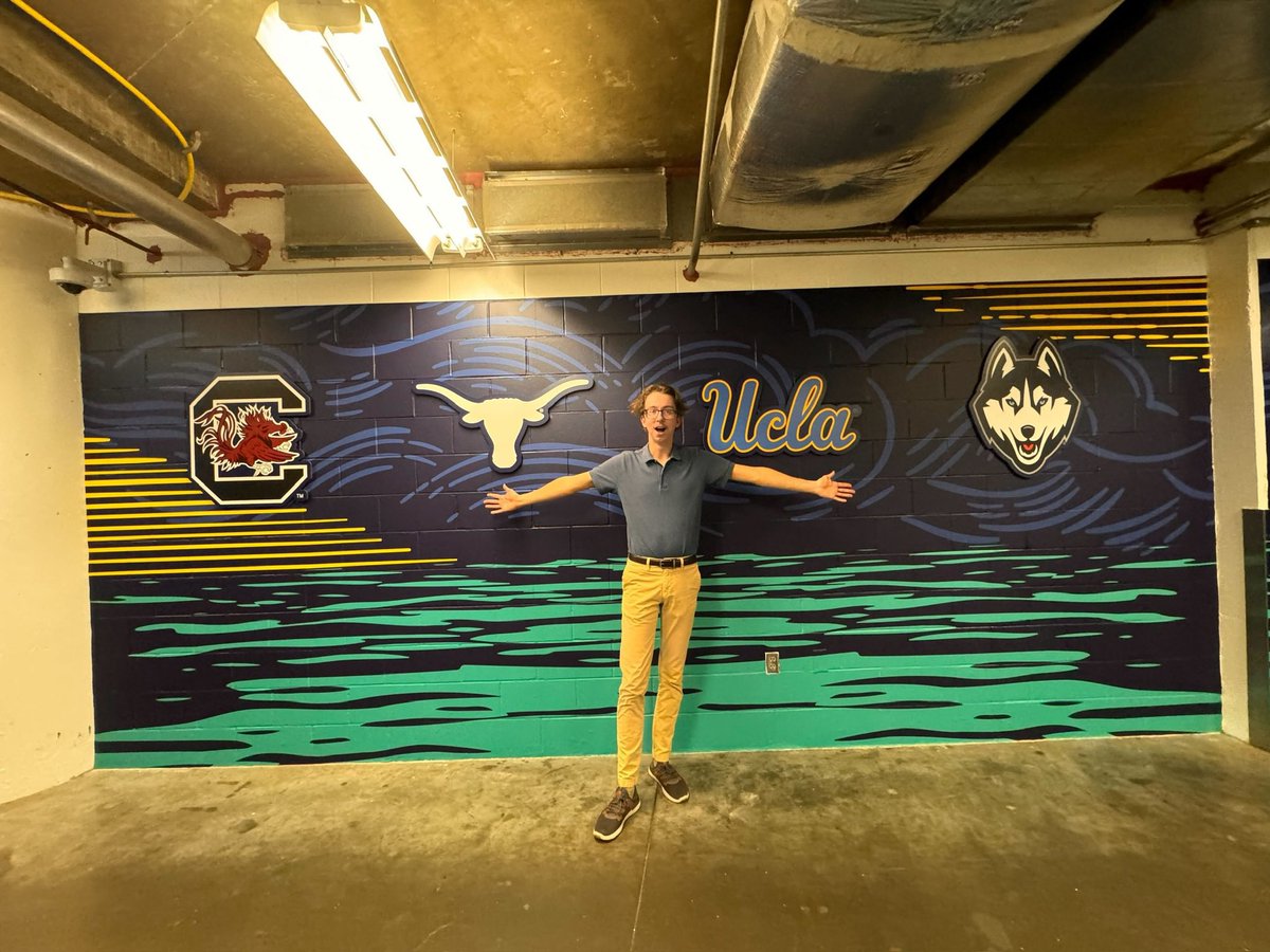 Meet our <a href="/SGTVSports/">SGTV Sports</a> reporters, <a href="/karennakporter/">Karenna Porter🎀</a> and <a href="/rcstinson_/">Ryan</a> , who will be bringing you all the action from the South Carolina vs. Texas Final Four game tonight! Be on the lookout for exclusive content and in-depth coverage on our YouTube channel, SGTVatUSC!