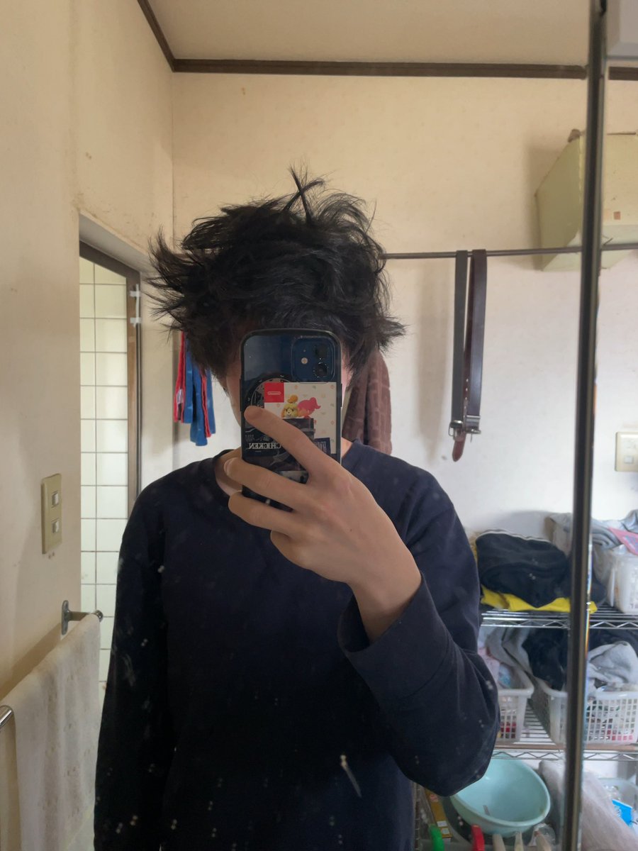 寝癖の者 tweet media