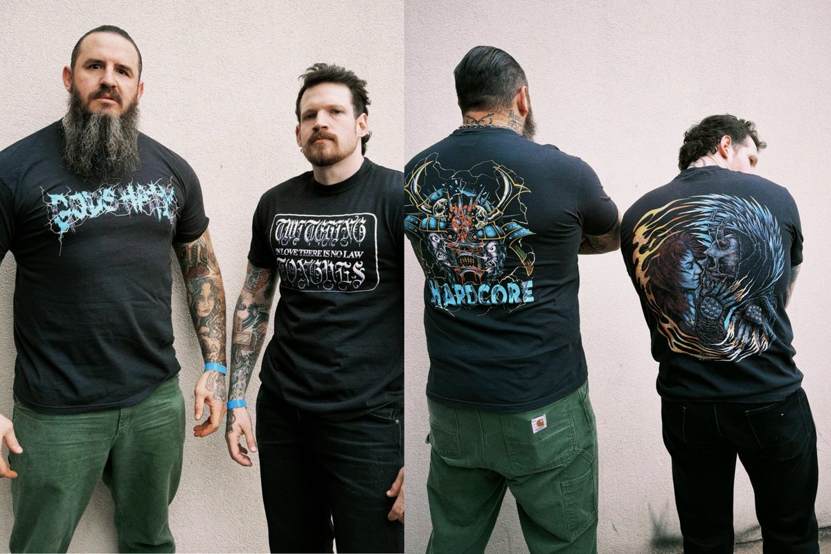 twtchngtongues's tweet image. Twitching Tongues East Coast weekend gear.