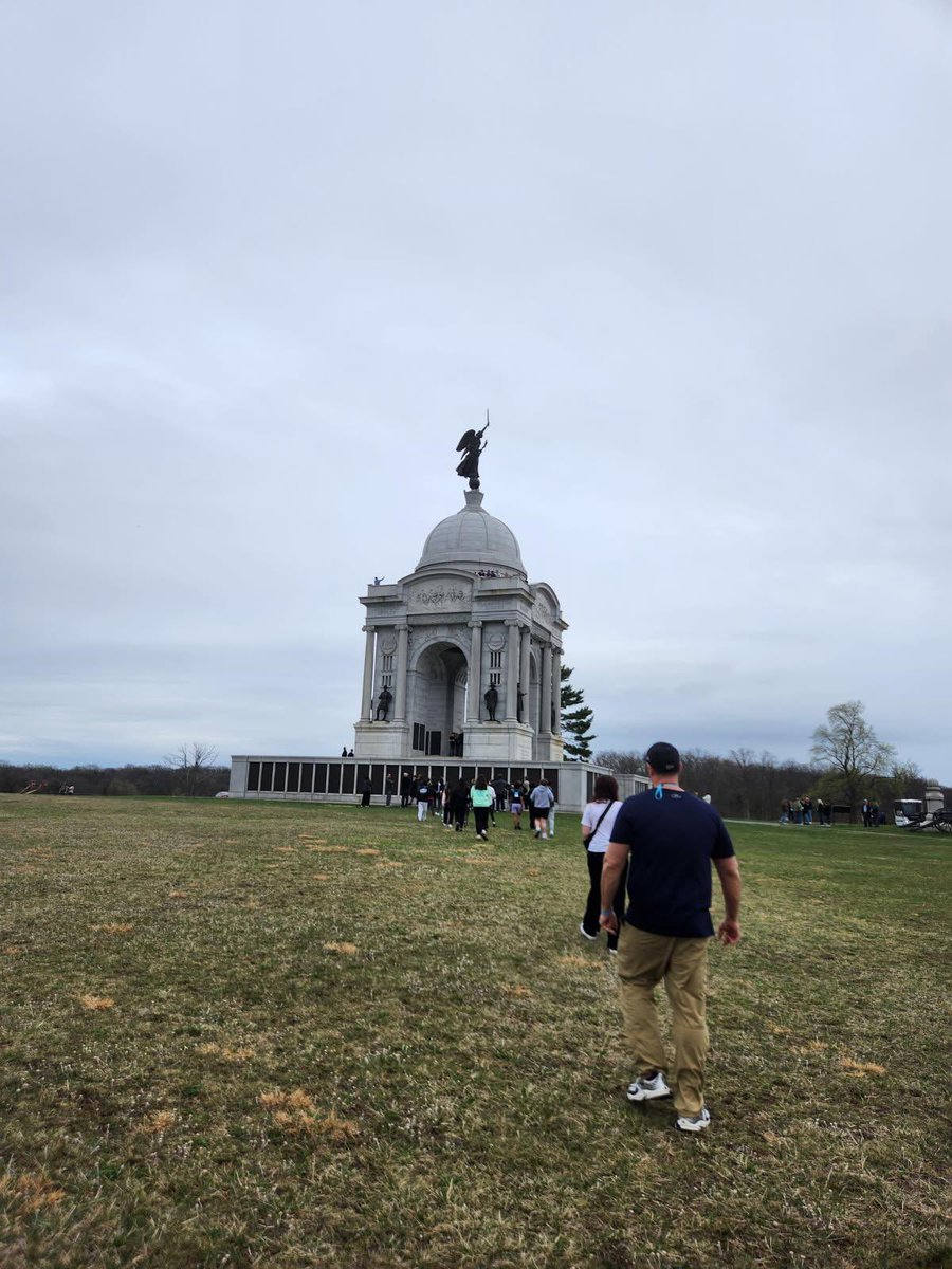 HolmesDCtrip's tweet photo. Gettysburg part 3 #bus2crew https://t.co/uioz0ByBf6