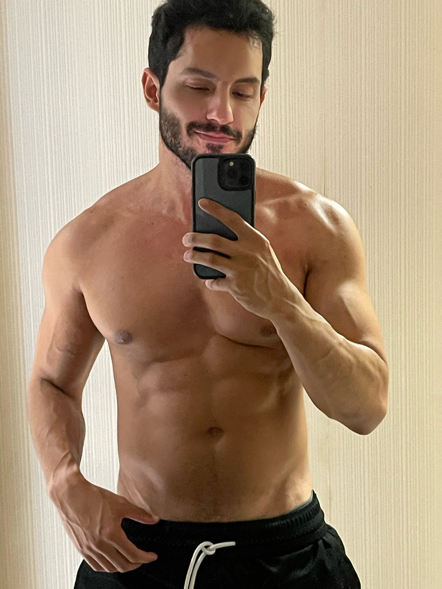 Sextou em casa, que tédio😌😭