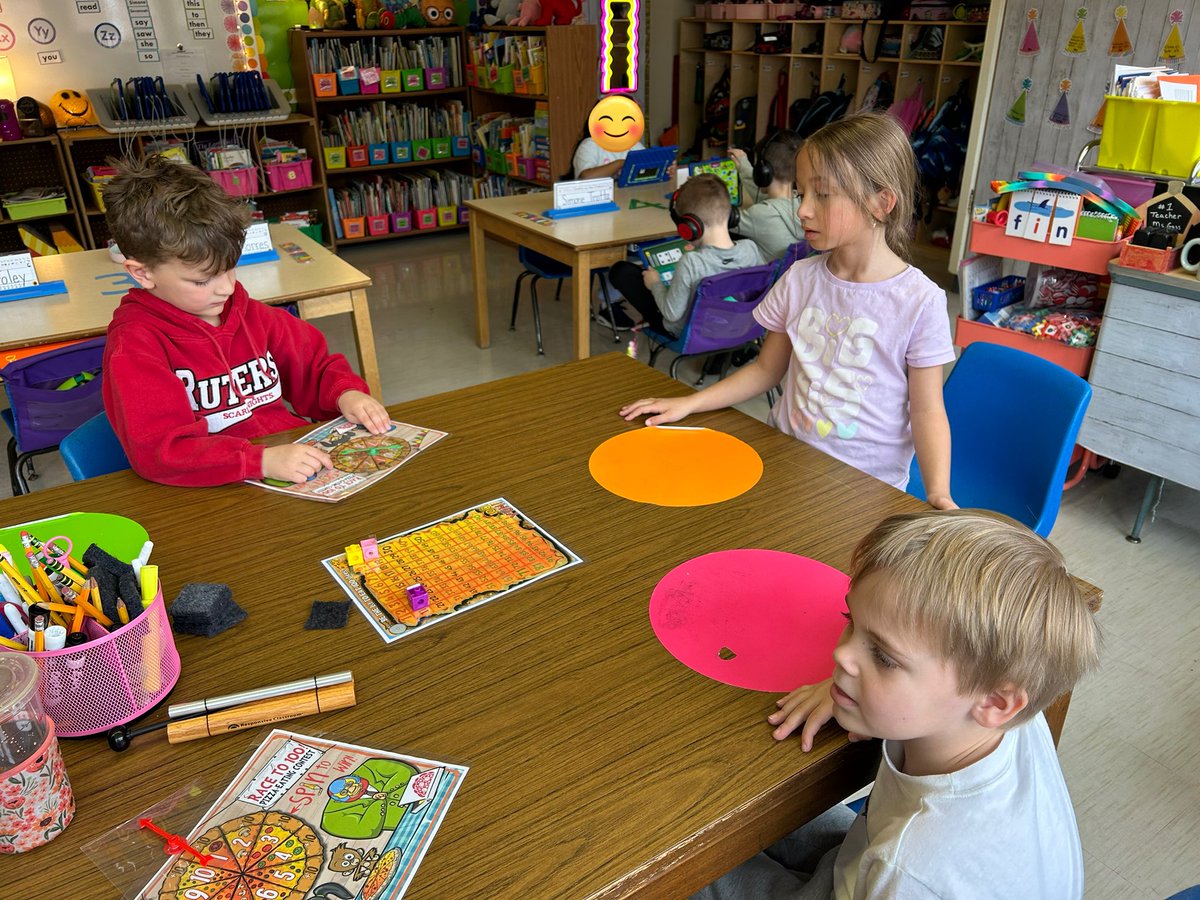 Practicing our hundreds chart knowledge with a pizza-themed board game!🍕 <a href="/FSDVikings/">Farmingdale School</a>