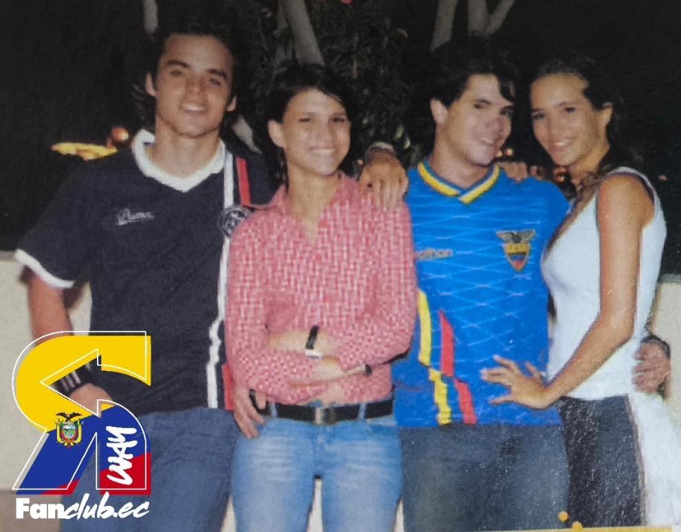 DayseReyess's tweet photo. #ErrewayEnEcuador @Los40Quito @RwayFanClub_ec @errewaytour amoo https://t.co/APoKcof4a3