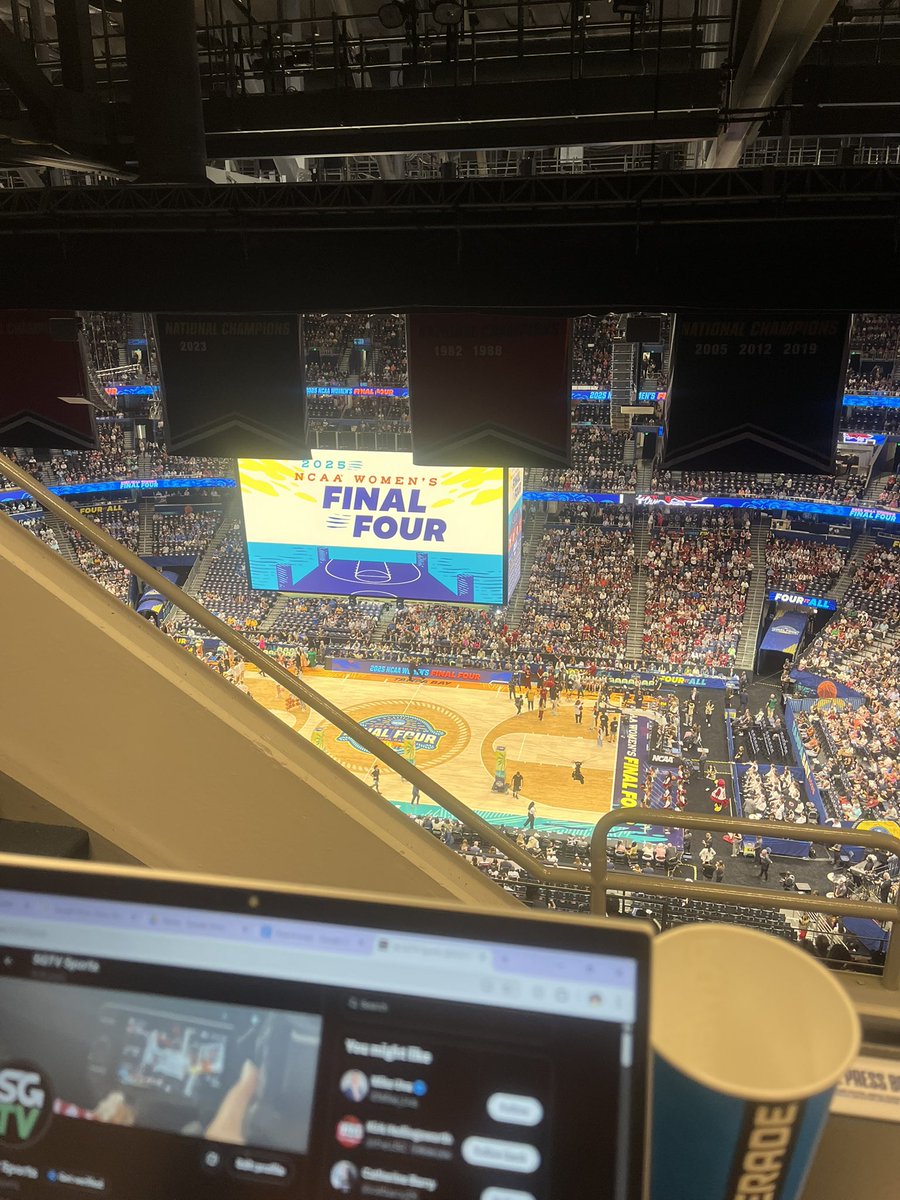 Tipoff ready! <a href="/SGTVSports/">SGTV Sports</a>