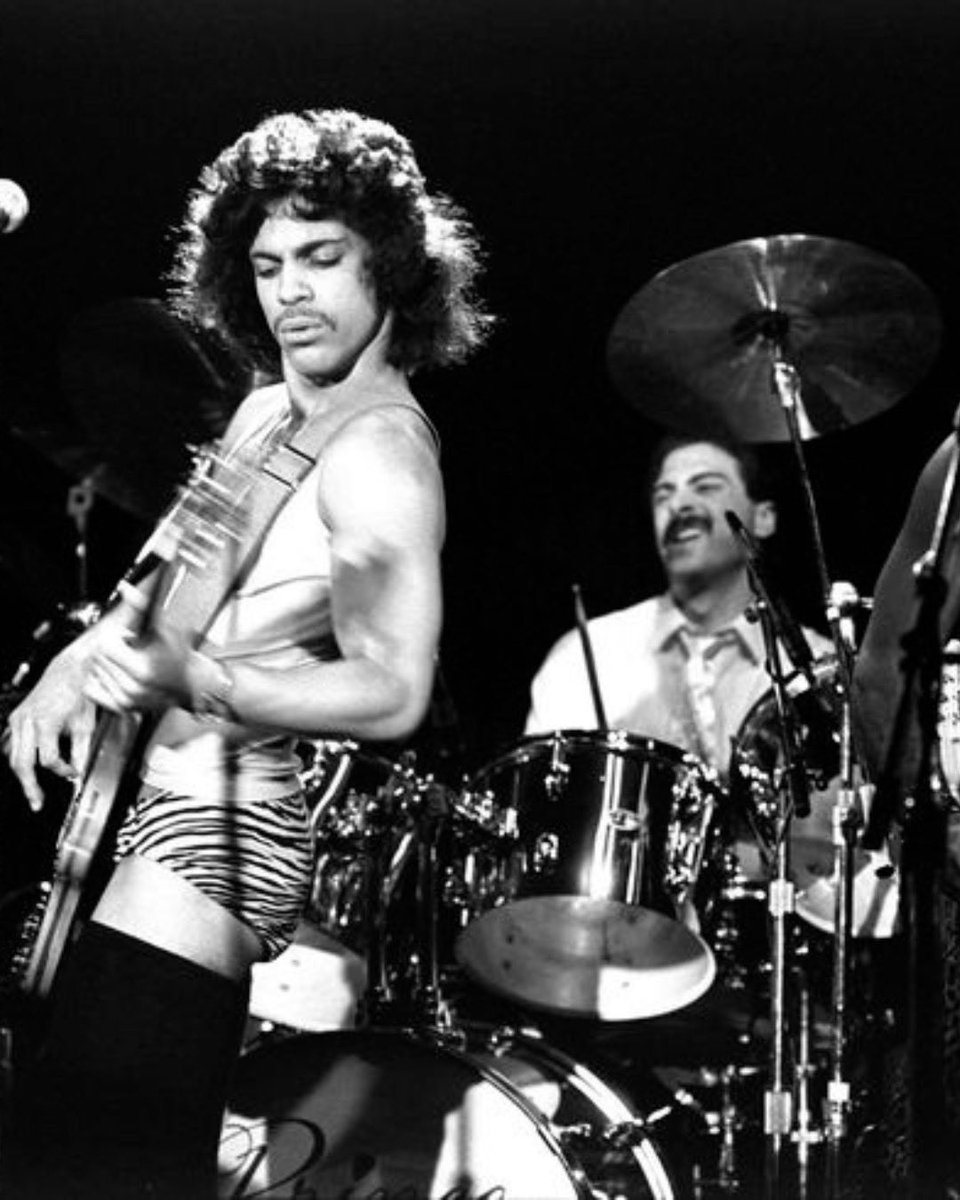 prince's tweet photo. Happy World Drummer's Day! Drums were just one of the many instruments Prince masterfully played, showcasing his undeniable musical genius. https://t.co/GLOiCdRD0I