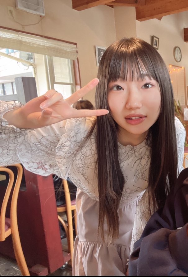 hamamedhandball's tweet photo. ハンド部員紹介㉖
みかさん(新2年)マネージャー
24ハンド部マネの中で唯一しっかり部活に行ってくれてる。女神様!!
しっかり者だけじゃなくて女子力もトーク力もいちばん!!
ほぼミニスカで寒そうで心配になっちゃうときもあるけど、似合いすぎてて羨まし限り✨
次期マネ長に全員異議なし!!! https://t.co/84JEk5qPxe