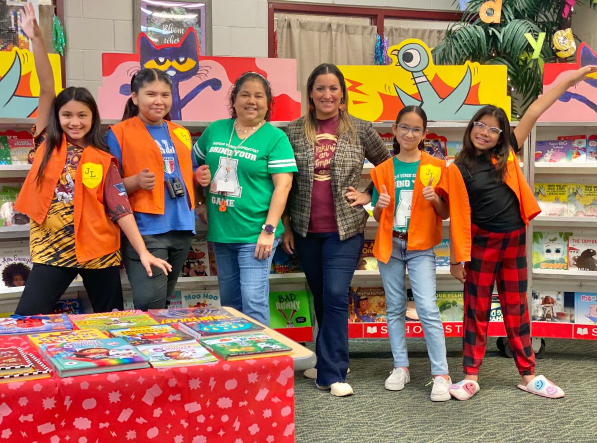 Virginia Salcedo (@mrsvsalcedo) on Twitter photo In honor of School Librarian Day, my Junior Librarians got a little gift too.π·
<a href="/RanchoVerdeElem/">Rancho Verde</a> <a href="/LFCISDLibraries/">Los Fresnos CISD Libraries</a> In honor of School Librarian Day, my Junior Librarians got a little gift too.π·
<a href="/RanchoVerdeElem/">Rancho Verde</a> <a href="/LFCISDLibraries/">Los Fresnos CISD Libraries</a>
