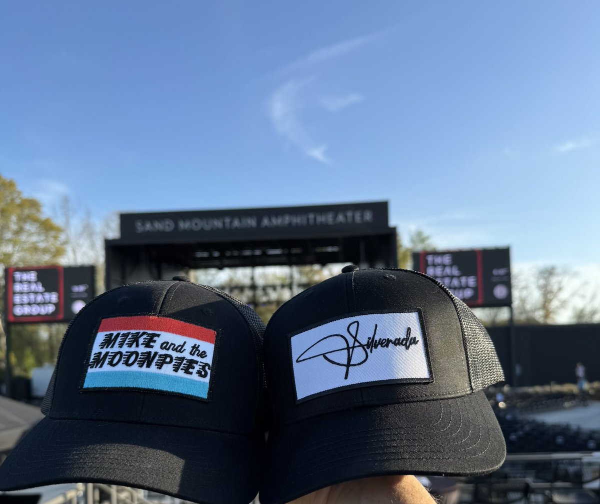 Ready for ⁦<a href="/silveradamusic/">Silverada</a>⁩ &amp; got my new hat!