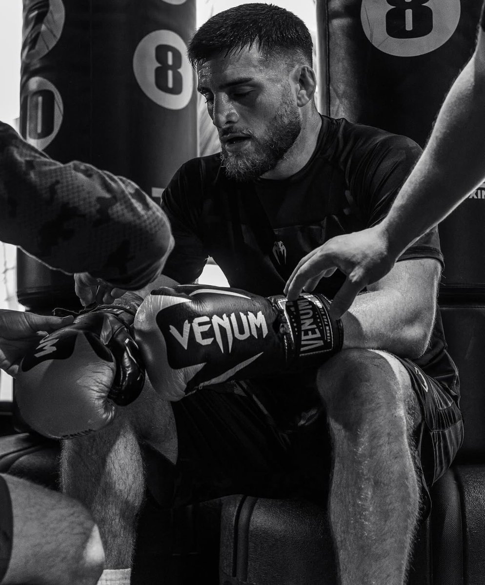 Aleksandre Topuria (@topuriaaleks) on Twitter photo 