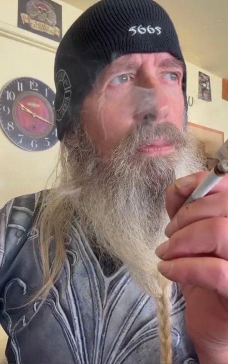 Axel Vasa tweet media