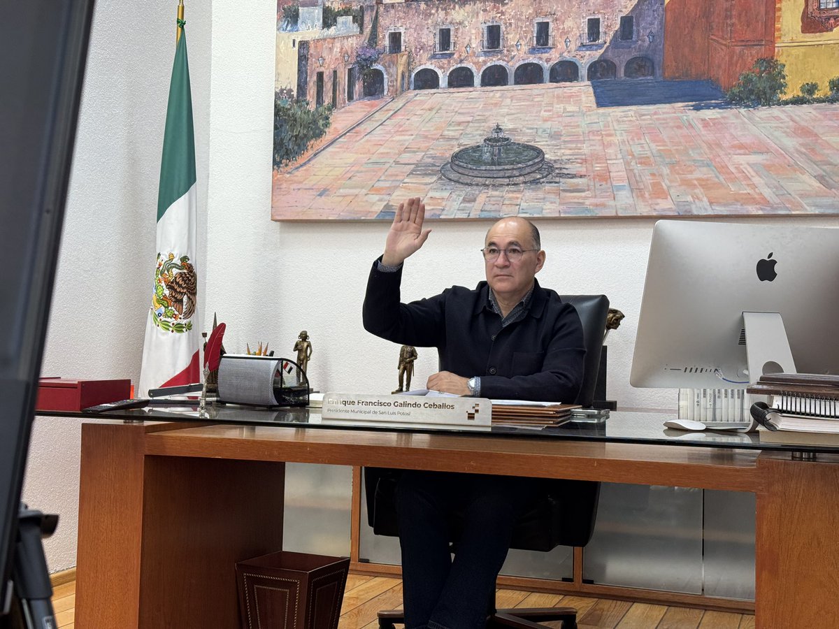 EF_Galindo's tweet photo. Como presidente de la Junta Directiva de @ICLEImx, compartí los avances de #SanLuisCapital en sostenibilidad. Impulsamos un #SanLuisAmable con visión ambiental y soluciones locales. ♻️🌍 https://t.co/5FLV8djHC5