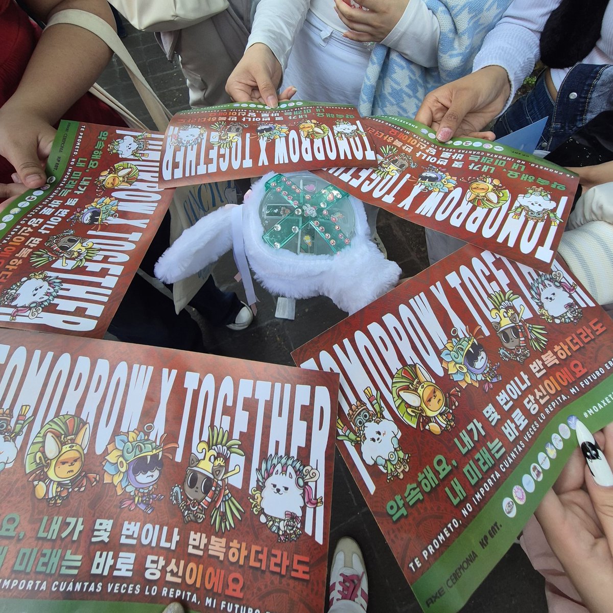 hkaisiin's tweet photo. TXT EN MÉXICO 🫶🇲🇽

#TXTinMéxico #MOAXE https://t.co/X6cDysivyt