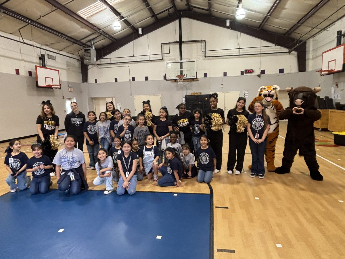 Barton Cheer ! 🦬 tweet media