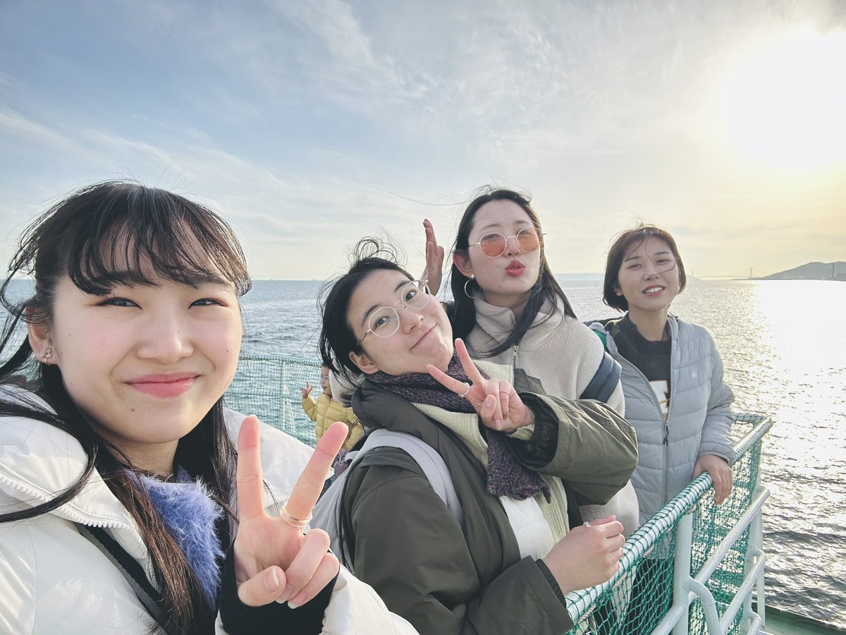 RuNa_0N0's tweet photo. 先日、『有馬さくら祭』　に大学時代に組んだ4人グループ「Kirsch」で出演しました！

観てくださった方、関係者の皆様、ありがとうございました🌸

またKirschで会えますように🫶✨

#Kirsch🌸
#有馬温泉
#有馬さくら祭 https://t.co/9Snc72YYfB