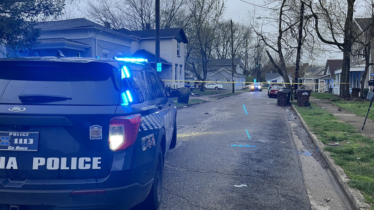 There is a report of gun shots fired in Xenia on Hivling St. City of Xenia Police Officers are currently searching around a house on the road. We are working to learn more.