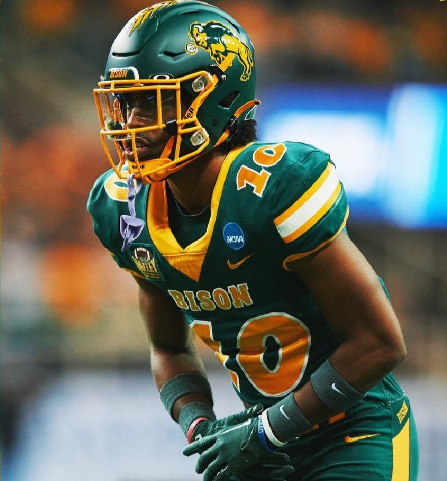 The Washington Commanders met with NDSU CB Marcus Sheppard at his Pro Day per source. Had an impressive day in front of several NFL teams. #RaiseHail